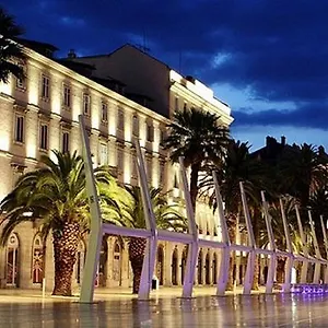 Bed & Breakfast Luxury Skystar-split